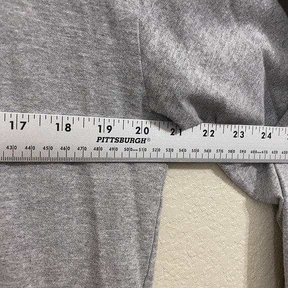 The North Face Mens Shirt Size M Graphic Tee Gray Red Long Sleeve - Picture 5 of 8